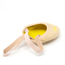 Load image into Gallery viewer, rhythmic gymnastics toe shoes harrita ylw img03